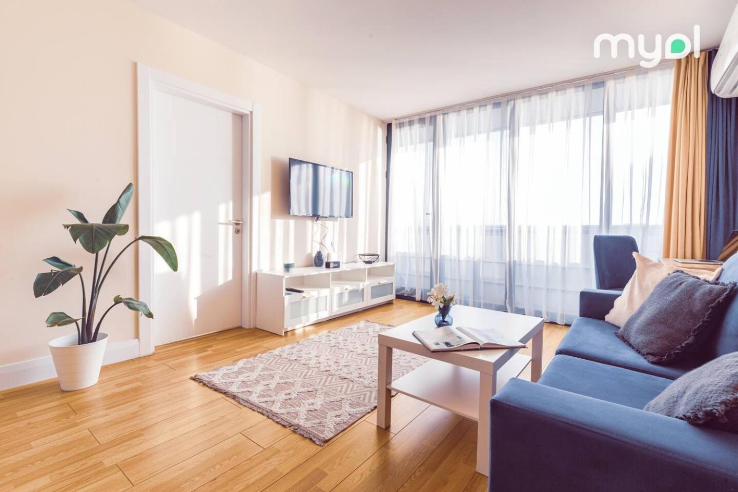 Orbi Dreamy Sea Views Apartment บาทูมิ ภายนอก รูปภาพ